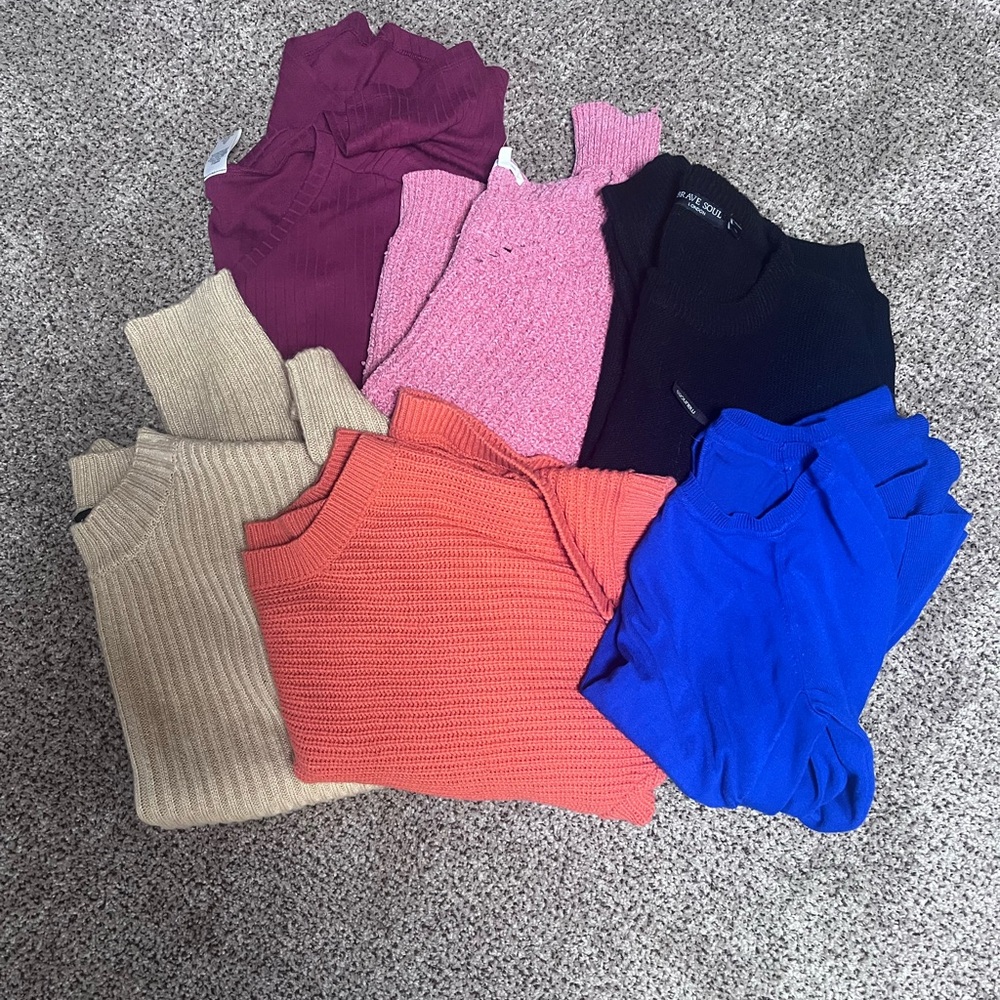 Women Sweater Bundle Medium - 6 Items